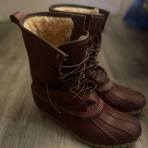 LL Bean Women’s Shearling Lined Leather Bean Boots•Dark Cranberry ♥️ Size 10